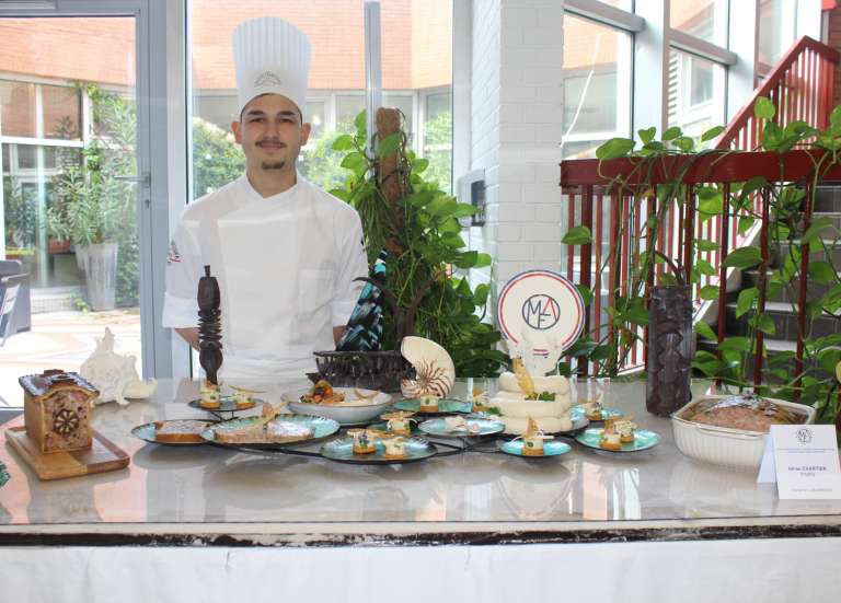 Idriss Chartier, Calédonien de 21 ans, meilleur apprenti charcutier de France