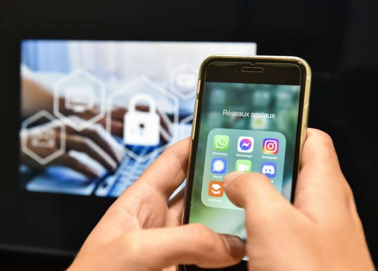 Réseaux sociaux : pas de changement 