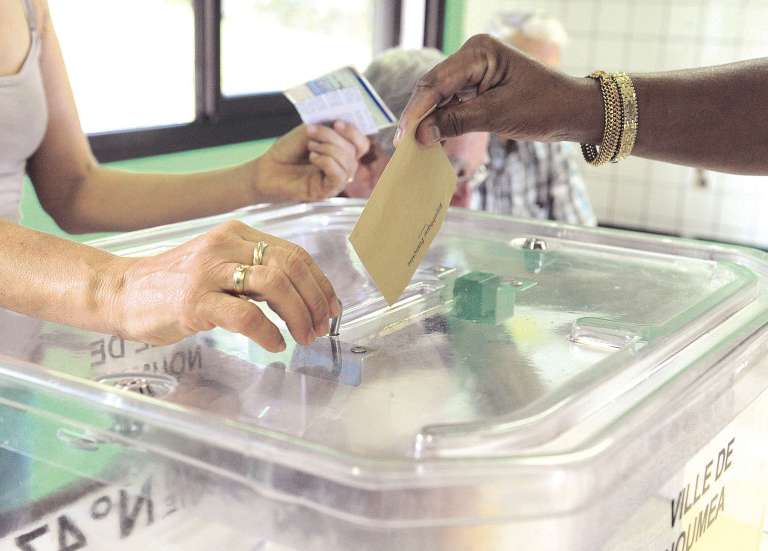 Provinciales : l’ouverture partielle du corps électoral examinée le 18 mai au Sénat
