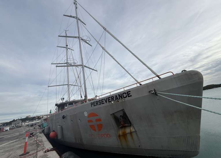 Le Persévérance, laboratoire flottant des océans extrêmes, fait escale à Nouméa
