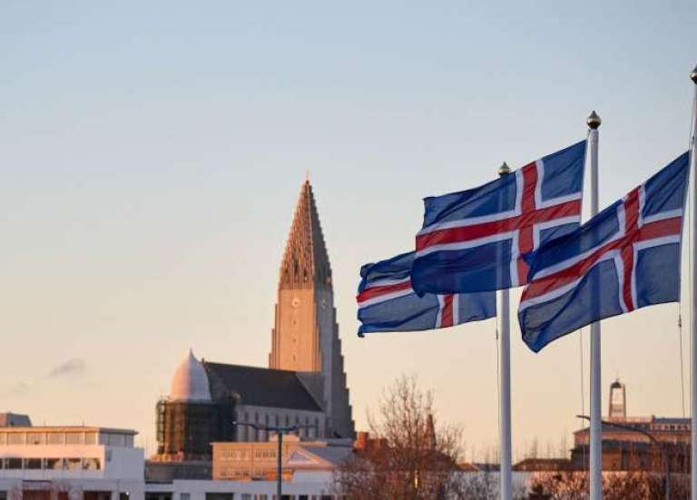 Affaire Mancel en Islande : la principale mise en cause répond
