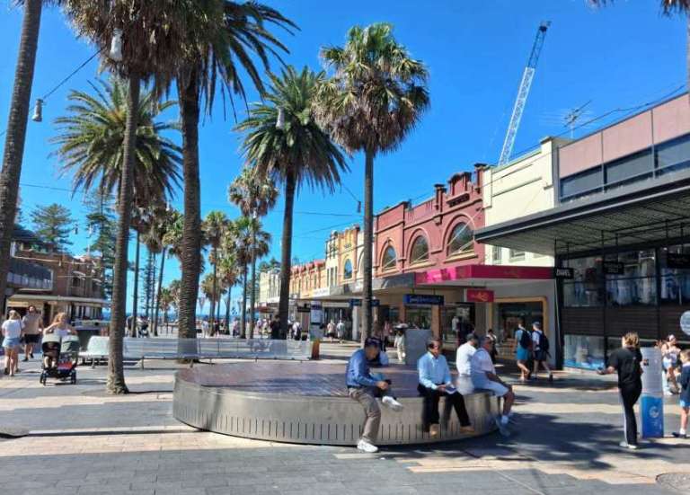Australie : baisse de la migration sur fond de montée en popularité de l'extrême droite