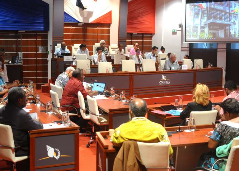 Provinciales : après les élections, comment se déroule le renouvellement des institutions ?