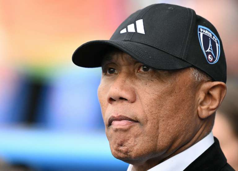Football : Ligue 1, Antoine Kombouaré quitte le Paris FC