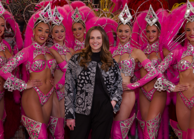 Moulin-Rouge : une Australienne à la tête du cabaret le plus célèbre du monde