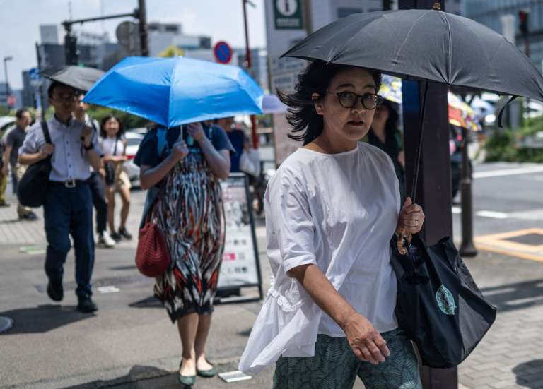 Le Japon enregistre sa cinquième journée de