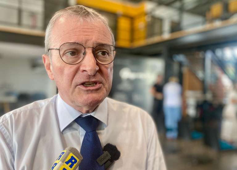 Face à la polémique, le haut-commissaire promet 