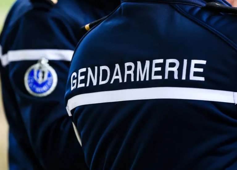 Deux enquêtes ouvertes après la mort de cinq personnes sur les routes ce week-end
