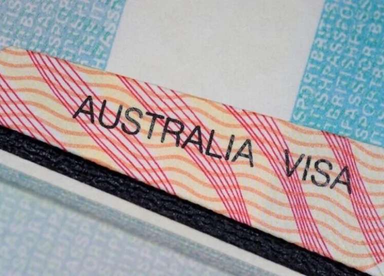 En Australie, des milliers de candidats au visa vacances-travail laissés dans l’incertitude du jour au lendemain