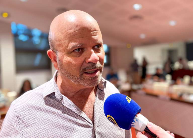 Les élus du Congrès confrontés à l’impasse financière du pays