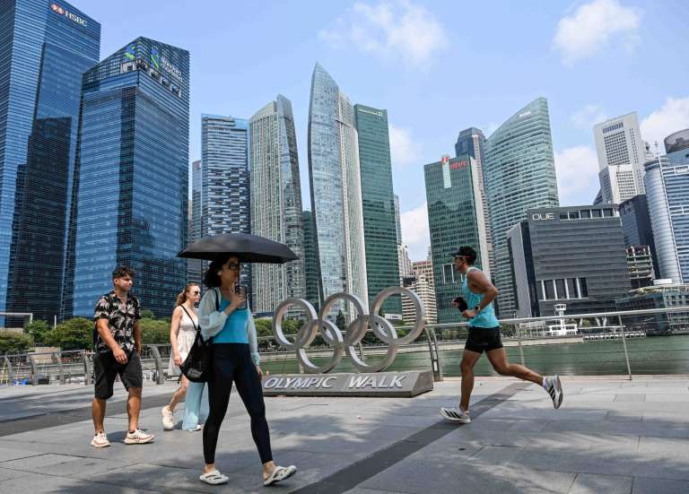 Singapour va fortement augmenter les salaires de ses dirigeants politiques
