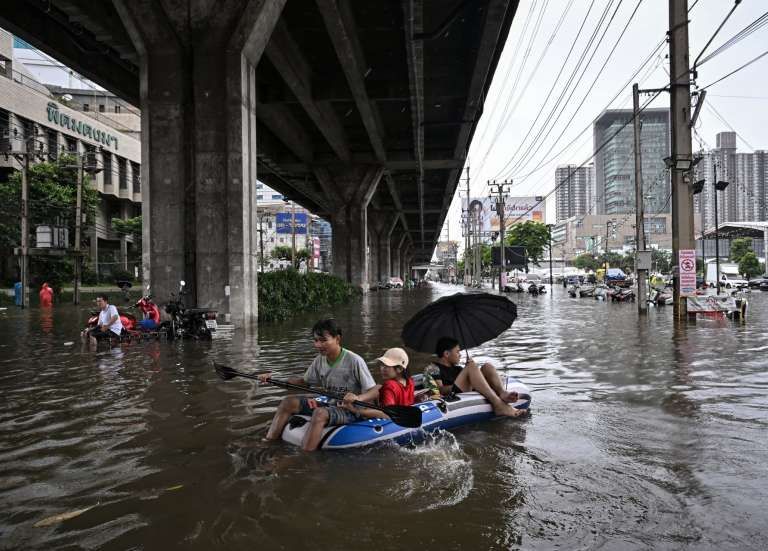 Thaïlande : des milliers d’habitants évacués après d’importantes inondations à Bangkok