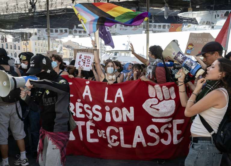 Blocage des lycées en France : nouvelle journée de mobilisation sous haute surveillance