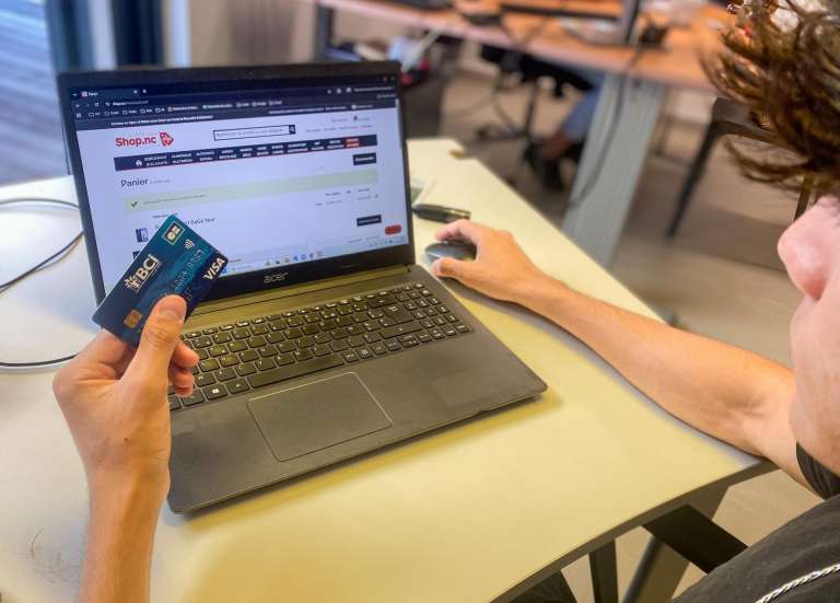 Paiements en ligne : la panne de SMS d’authentification pèse sur les commerces