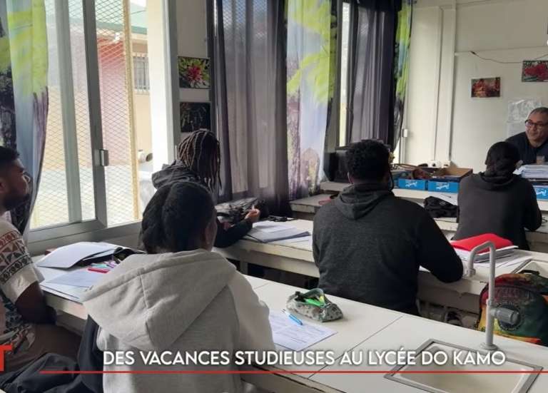 Accord sur le nickel, vacances studieuses au lycée Do Kamo… Le JT de Caledonia du 20 octobre