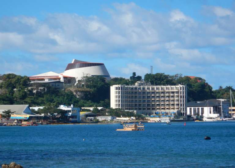 Vanuatu : alerte au tsunami levée après un double séisme