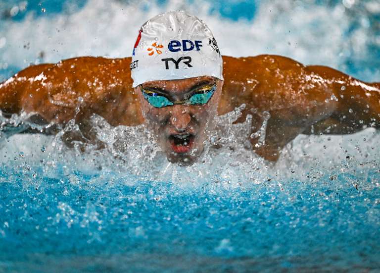 Natation : trois médailles d’or pour Maxime Grousset aux Championnats de France en petit bassin